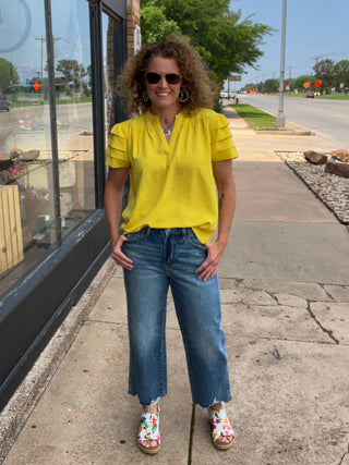 Tucked Sleeve Popover