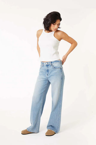 Level 99 Gwen Low Slung Relax Fit