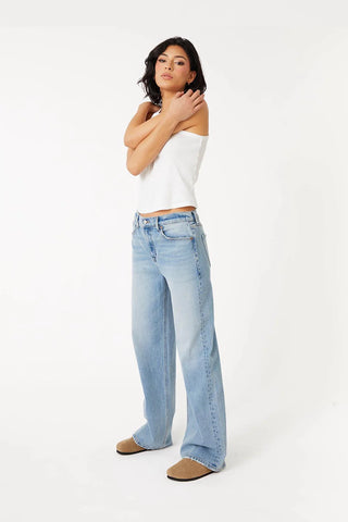 Level 99 Gwen Low Slung Relax Fit