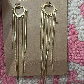 Amoura Earring - Ya Ya Gurlz